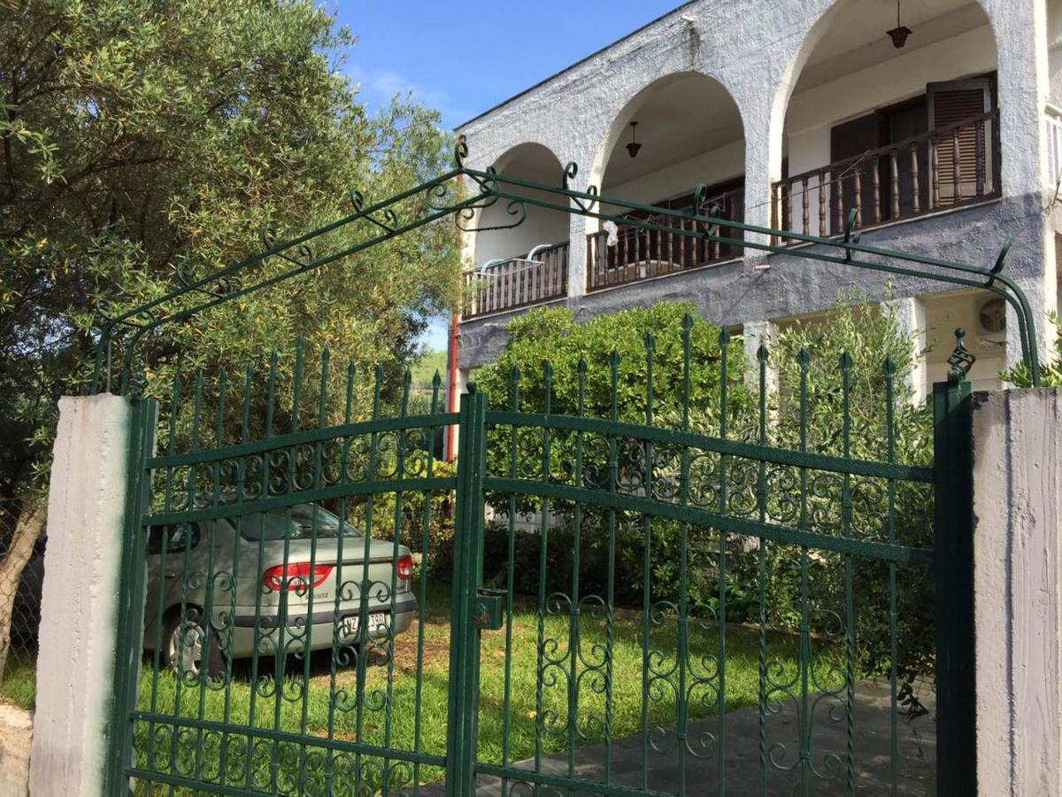 Velikis Apartments توروني المظهر الخارجي الصورة